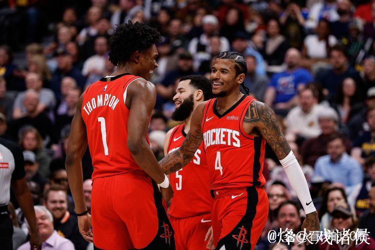 格林三节26分火箭大胜开拓者 骑士力克森林狼 格林三节26分火箭大胜开拓者 骑士力克森林狼